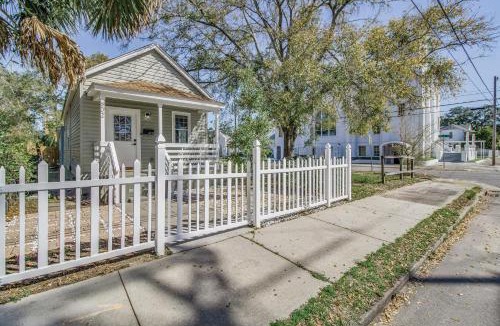 Downtown House | Zachs Place