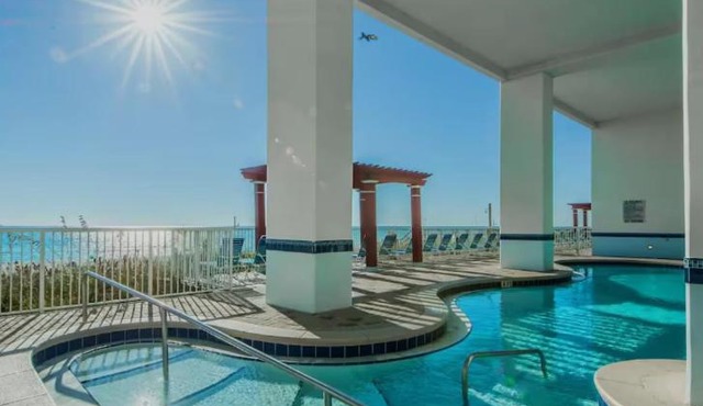 16th-Floor Corner Condo at Majestic Beach Resort w/Panoramic Gulf Views