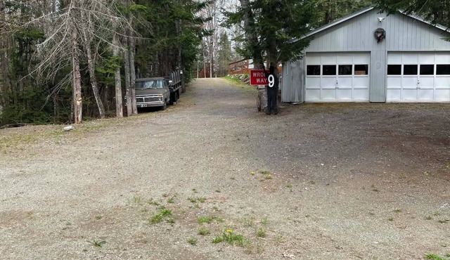 2 bedroom private custom built home with loft.