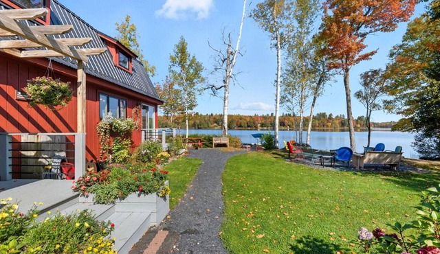 3 Bedroom Cottage on the southern shores of Lake Hebron