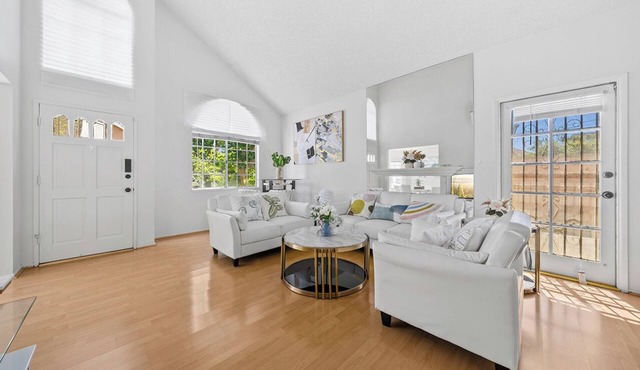 3 bedroom house near downtown Los Angeles