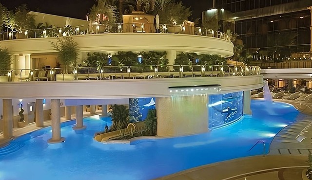 3 Modern Units Near Fremont Street Attractions! Pool, Night Entertainment