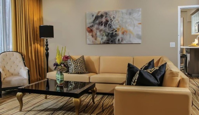 5 Star! 4 Bdr Presidential Condo Luxery