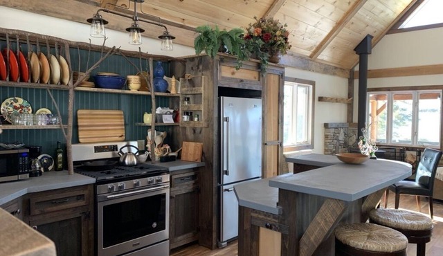 A soul soothing escape. Artistically built and lovingly maintained.