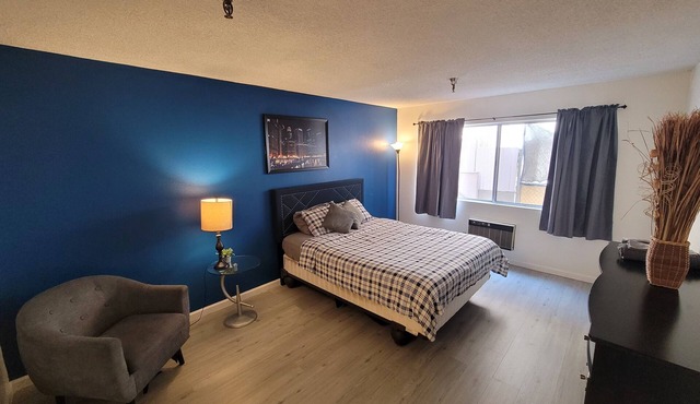 (A18) Cozy & Efficient Queen Private Studio