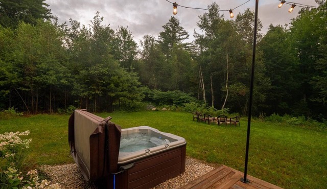 Alpine Lodge- Beautiful New Home Minutes to Sunday River