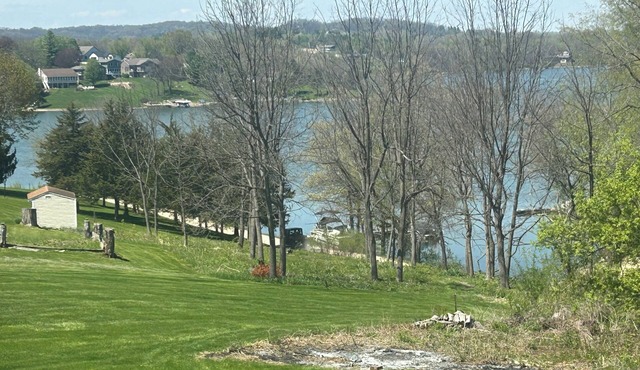 Apple Canyon Lake Home, Life At The Lake