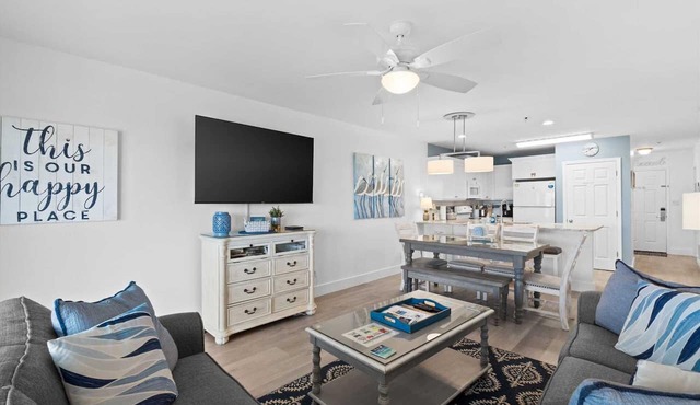 Beach Service for 4 a $700 weekly value During Summer ! Pet Friendly,View , 3/2 Maravilla 1406