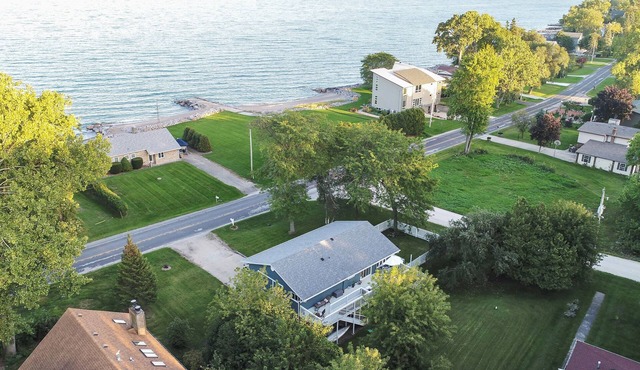 Beachhouse Nature Retreat with Firepit and Game Room
