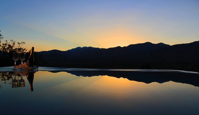 Beautiful Views, Romantic Retreat Near Palm Springs