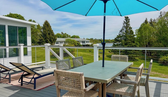 Beautifully renovated 4BR, 2BA pet friendly home with ocean views and access