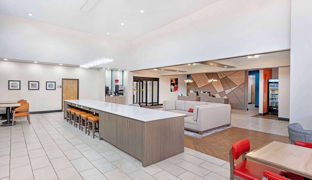 Best Western Plus Executive Residency Carlsbad Hotel