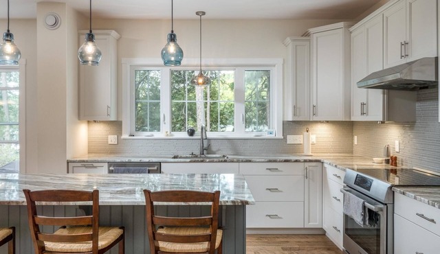 Birch St- Luxury on the Lake