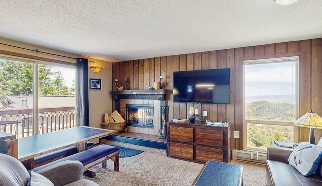 Bogus Basin Ski Condo | Walk to the Lifts