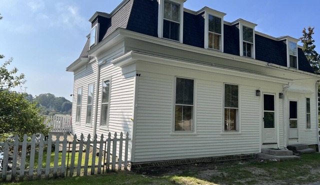 Carver's Pond Retreat