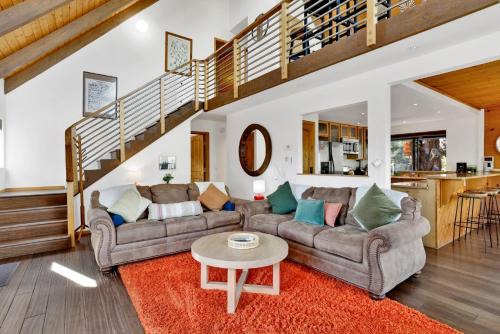 Chimney Peak Chalet#2048