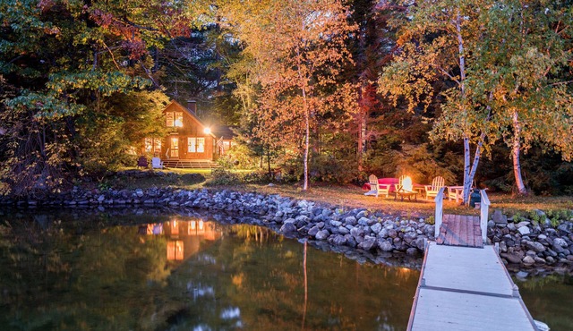 Classic and adorable Maine camp on North Pond in the Belgrade Lakes