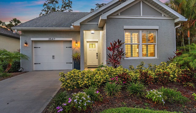 Coastal Cottage | Outdoor Oasis w/Fire Pit + Grill!