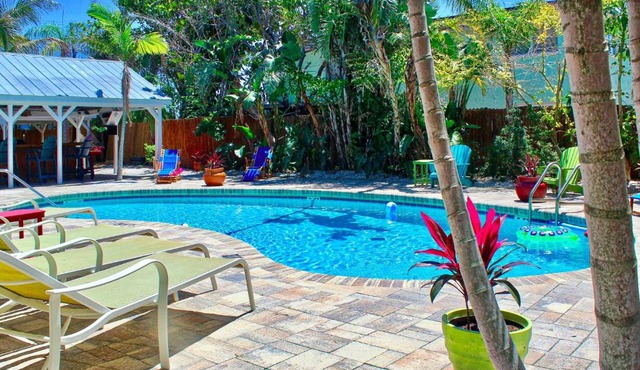 Coconut Grove Beach Resort Suites 5 & 6
