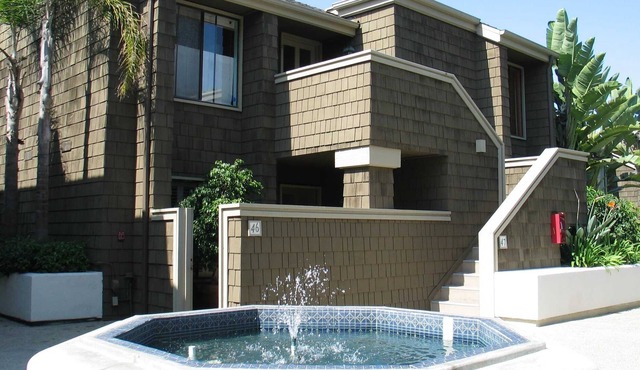 Condo on Big Canyon Golf Course - Community Pool & Spa MONTHLY ONLY