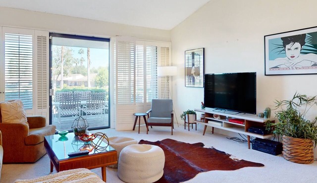 Condo on Golf Course with Private Hot Tub | On-Site Pools & Spa