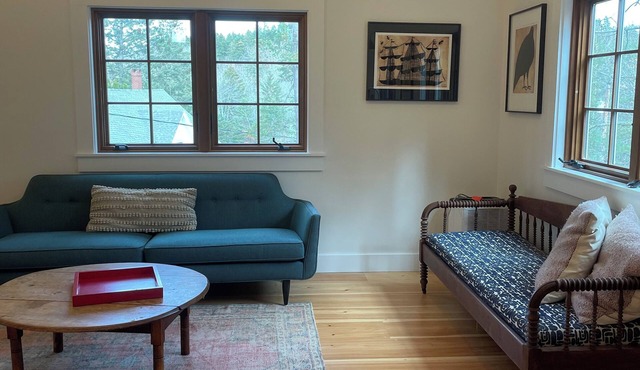 Cozy 1-bedroom apartment in quaint Brooksville