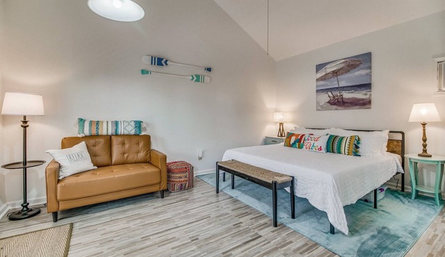 Cozy Studio Nook for 2 East Hill Pensacola