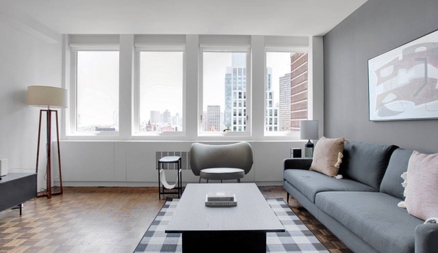 Cute Back Bay 1BR w/W/D & Gym, near Copley T & Shops, by Blueground