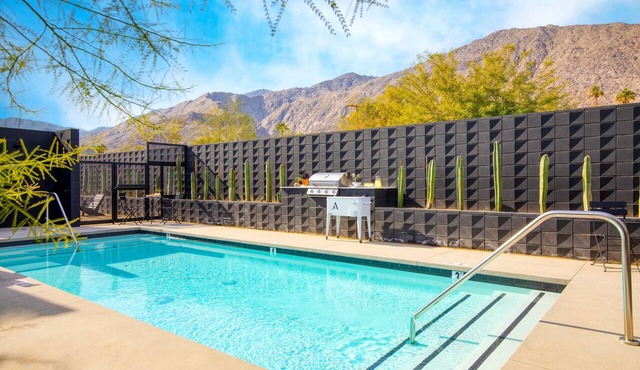 Design-Forward Hotel | Shared Pool + Bocce + Walk to Palm Canyon | Blackhaus
