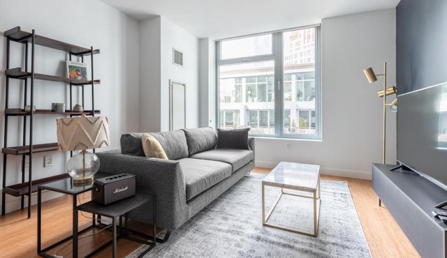 Downtown 1BR w Gym Doorman nr S Station BOS-246