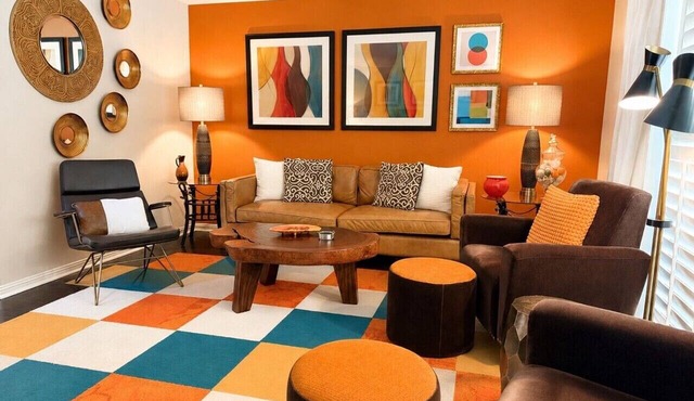 Downtown Palm Springs 2BR Condo with Pool