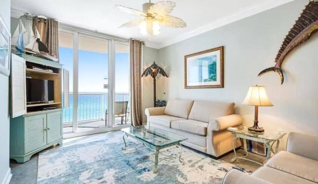 Escape to Paradise: Beautiful 3 bedroom Summerwind Condo! Located directly on the Gulf!