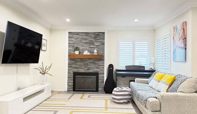 Family-Friendly 4BR House – Near Disney, Lil Saigon, Knott’s & South Coast Plaza