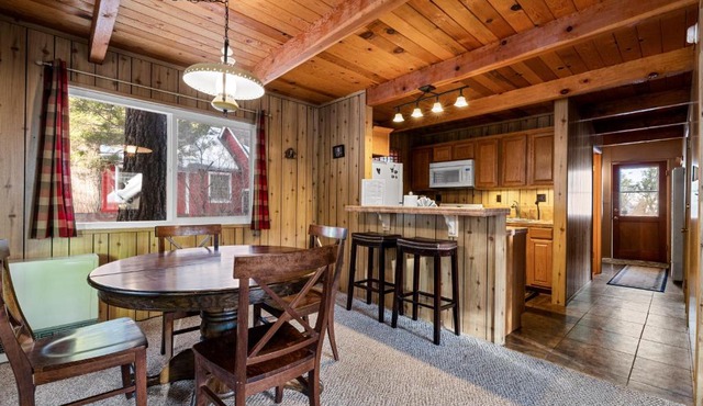 Fawnskin Cabin - A quaint cabin in a peaceful location, close to Big Bear's attractions! cabin