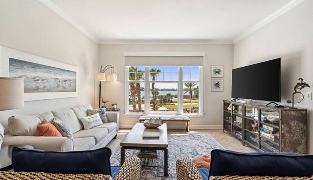 FREE Golf&Perks! Reflections 304, 2 King Beds, Heated Resort Pool & Hot Tub!