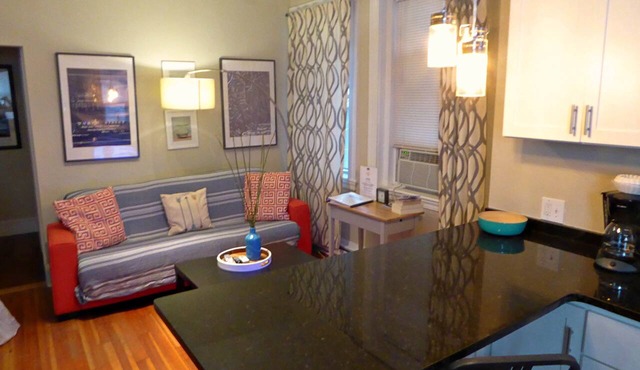FREE Parking Chic 2BR North End Apartment. Prime Location.