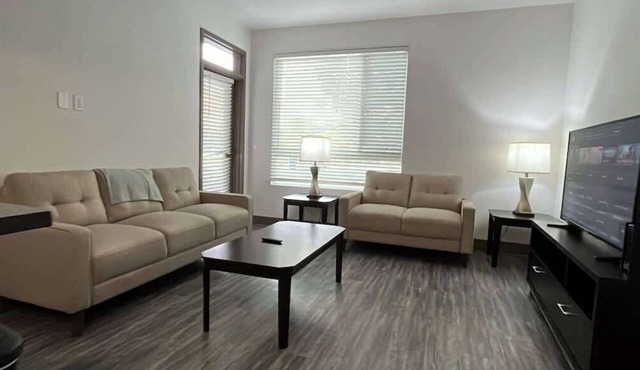 Fully Furnished 1BR San Diego w/Wi-Fi Parking