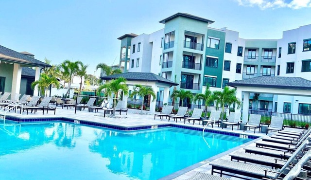 GatewayCommons 2BD 6