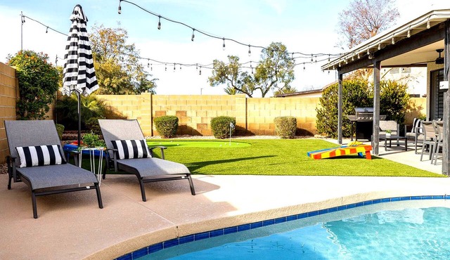 Gilbert Oasis | Pool, Putting Green, Sleeps 10 in Gilbert