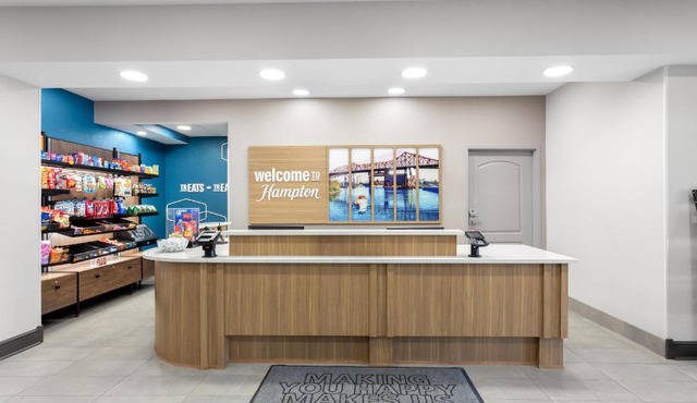 Hampton Inn & Suites Chicago Deer Park