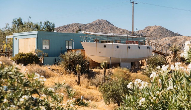 HDP The Compound - Sleeps 16+, Perfect for Groups
