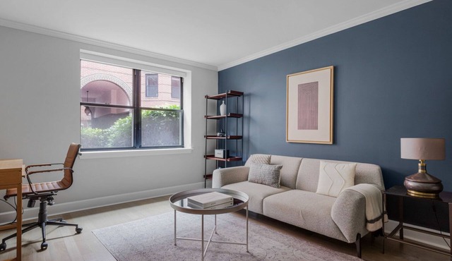 Ideal Back Bay 1BR w/Rooftop & Gym, nr Shopping & Dining, by Blueground