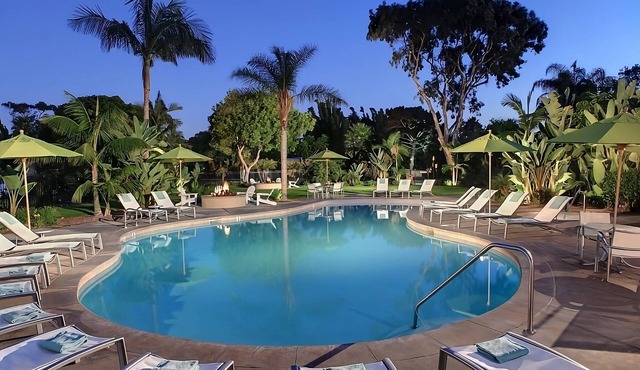 Island Paradise! Unit w/Bayfront Patio, Pets Allowed, Outdoor Pool!