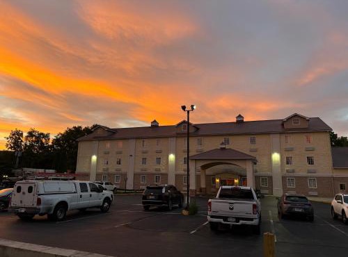 Jonestown Inn
