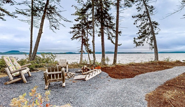 Lakefront, dog-friendly home with firepit & Moosehead/Mt. Kineo views