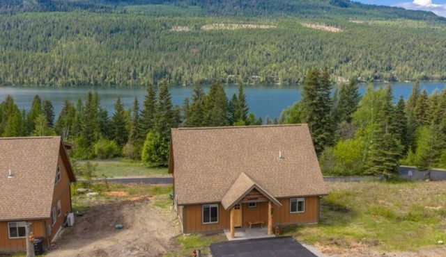 Lakeview Cabin, Lake and Mountain views