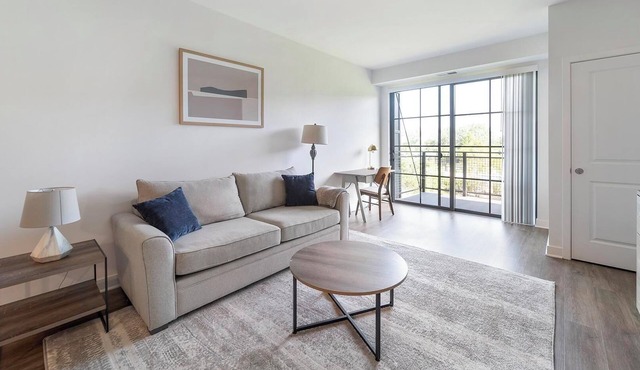 Landing | Stunning 1BD, Pool, Yoga Studio