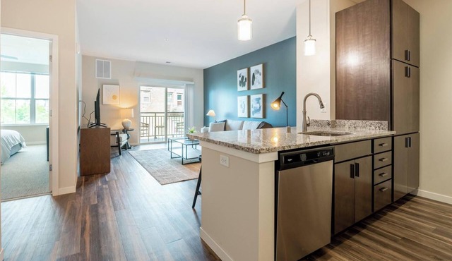 Landing | Stylish 1BD, Yoga Studio, Gym