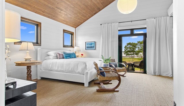 Layla at Salt Water Farm - Waterfront king suite with ocean views near Acadia & Bar Harbor