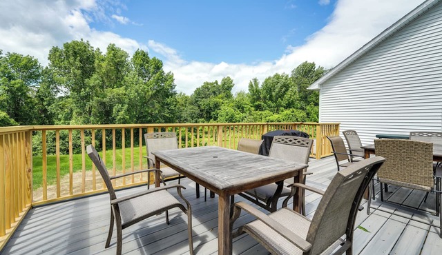 Lincolnville Family Getaway: Hike, Swim + Explore